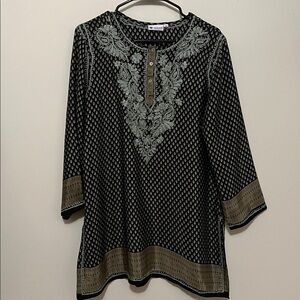 Black and Green Embroidered Women's Tunic